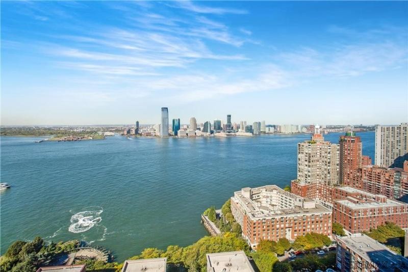 2 Bedrooms - Condo - New York State -.. - 2