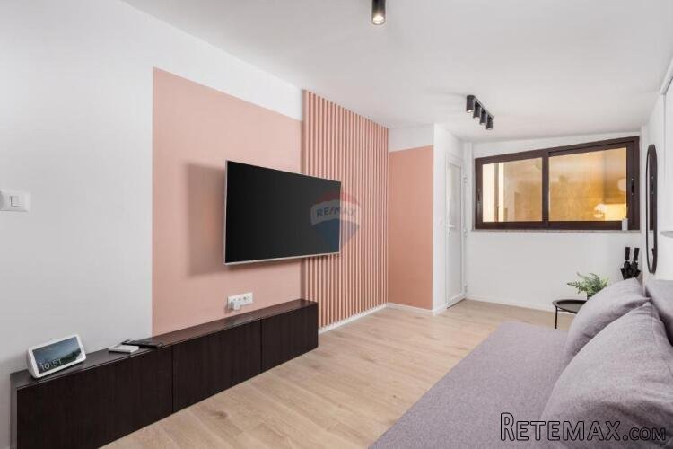 OPATIJA,CENTAR- kompletno renoviran stan u strogom centru - 3