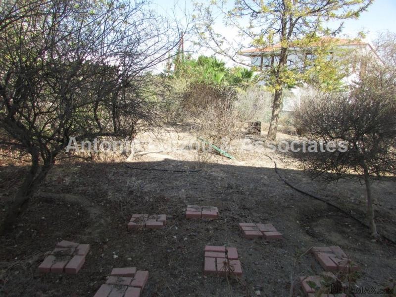9,930m2 Residential Plot in Engomi.. - 2