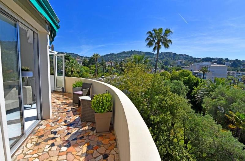 3 Bedroom Apartment For Sale In Cannes - 2