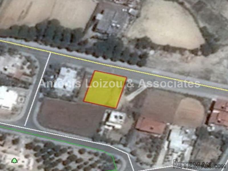 550 m2 Residential plot in Koili