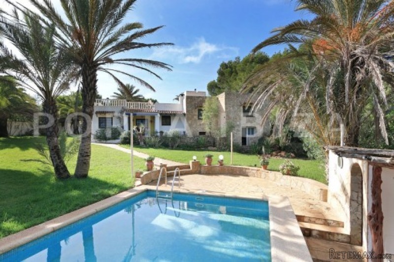 Unique property in the first sea line..