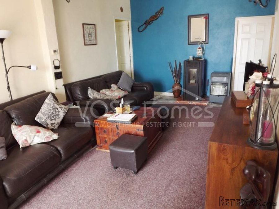 A 3 bed, 1 bath house for sale in the Huercal-Overa area of.. - 2