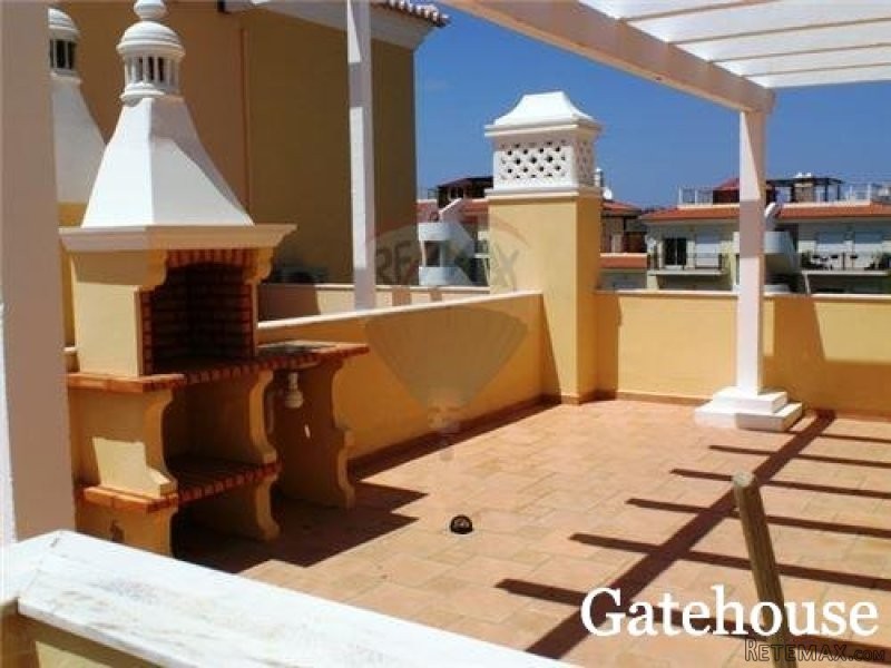 Top Floor 2 Bed Apartment In Olhos D.. - 2