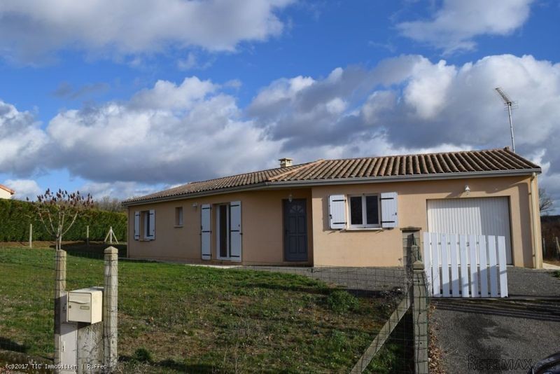 3 Bedroom Bungalow Built in 2007 On..