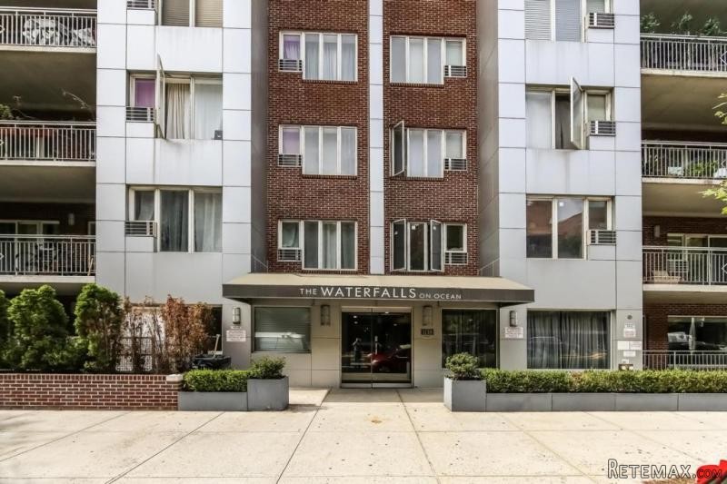 3 Bedrooms - Condo - New York State -..