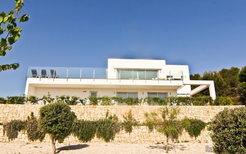 Luxury villa with sea views in Moraira