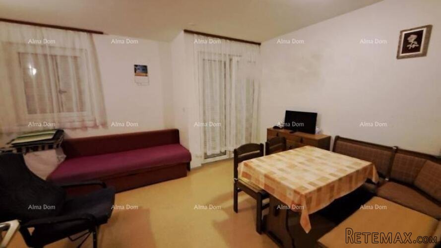Stan na prodaju – Mareda, 400 m od plaže