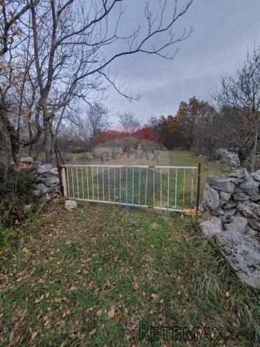 Otok Krk, Vrbnik, poljoprivredno zemljište, 2604 m2