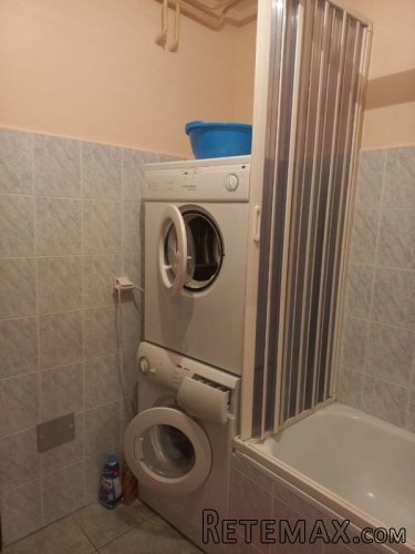 Na prodaju dvosoban deluxe stan i garaza - 4