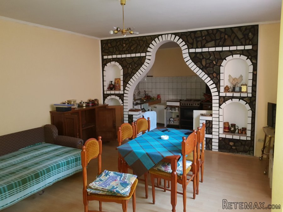 Prodajem porodicnu zgradu u Beloj Crkvi - 4