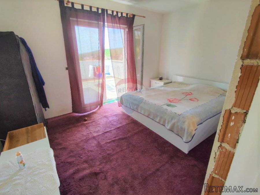 Rovinj-7km,novogradnja sa 2 stana na 965m2 okućnice - 4