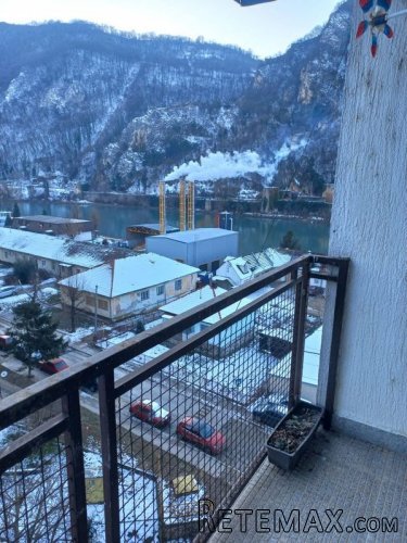Na prodaju dvosoban deluxe stan i garaza - 5