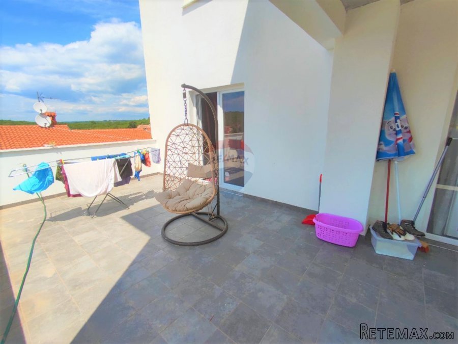 Rovinj-7km,novogradnja sa 2 stana na 965m2 okućnice - 6