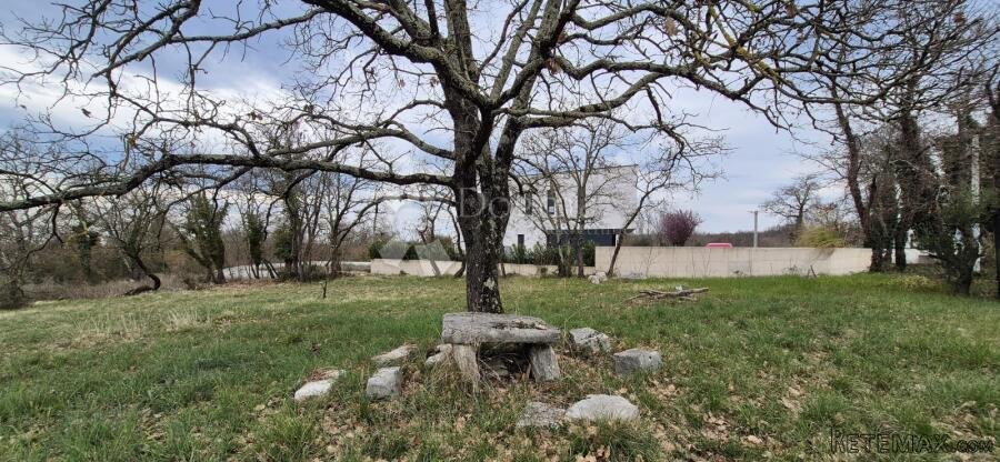 Građevinsko zemljište za gradnju kuće ili vile površine 1091