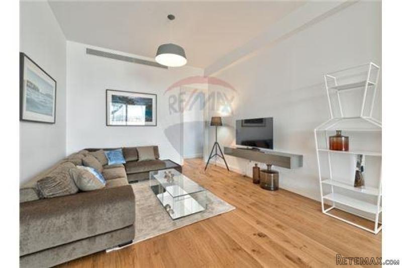 Condo/Apartment - For Sale -..