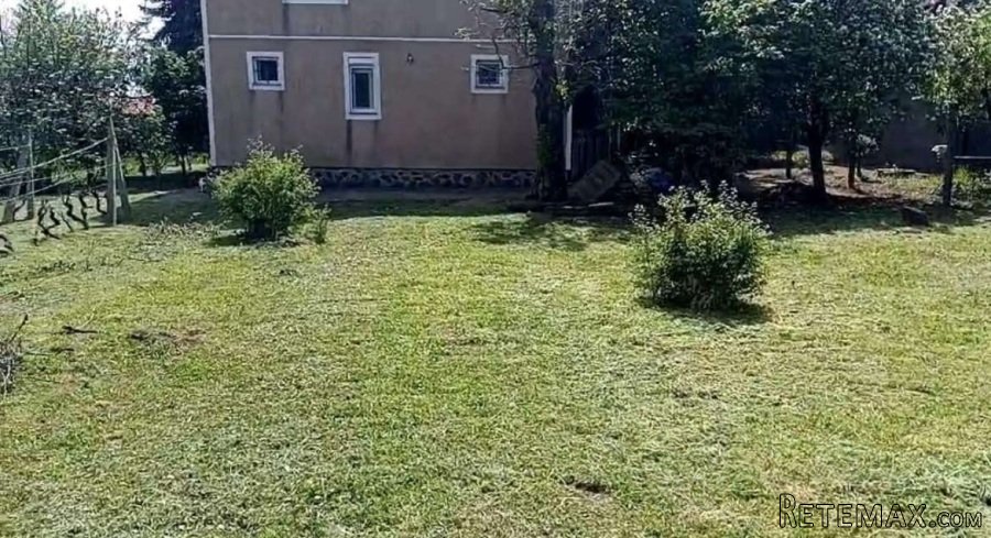 Kuca u vikend naselju Cortanovci - 9