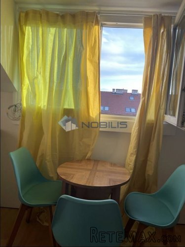 Zagreb, Donji grad, stan u blizini "Džamije" 30m2 - 2