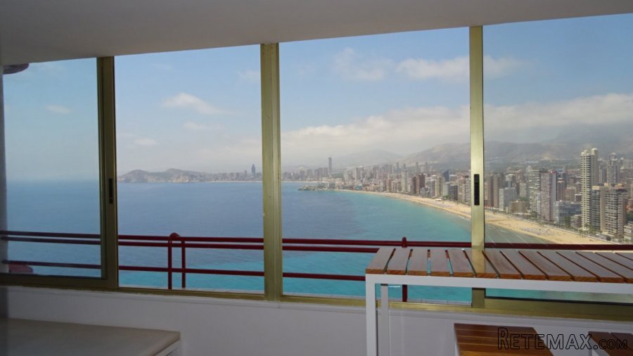 Apartamento reformado con calidad y vistas impresionantes.. - 3