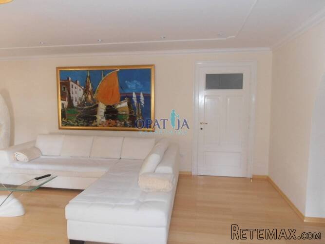 Opatija, uređeni stan od 123 m2 na 2. katu vile u samom.. - 4