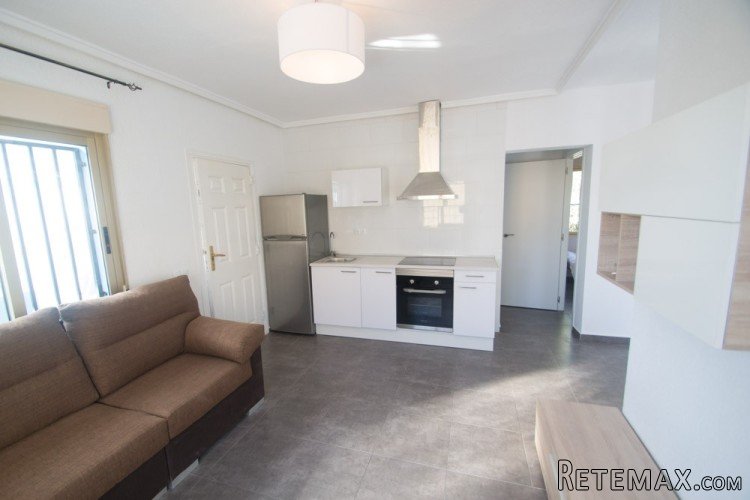3 Bedroomed Resale Detached Villa Renovated and New.. - 2