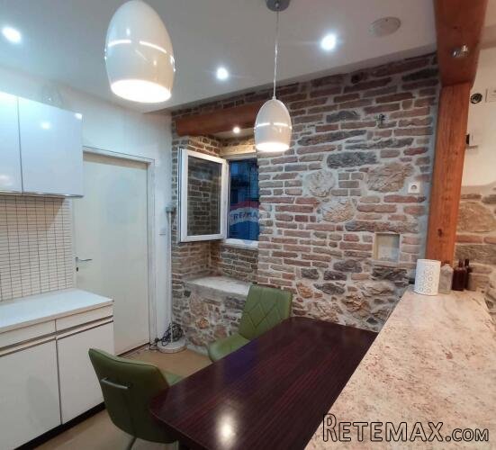 Rijeka, Centar, Stan za adaptaciju 98m2 - 2