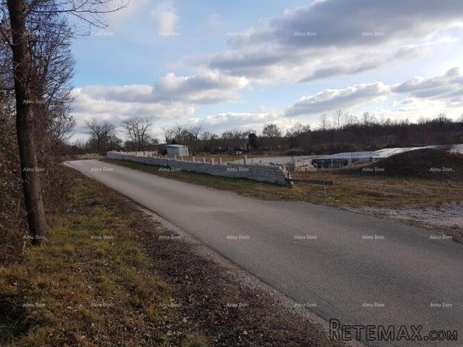 Građevinska parcela sa građevinskom dozvolom za prizemnicu! - 3
