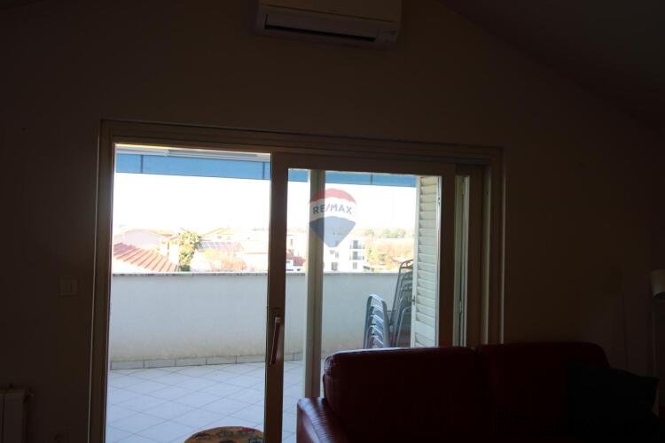 Istra, Poreč, Mali Maj-trosobni stan s pogledom na more - 3