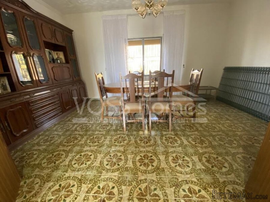 NEW TO VOSS HOMES - A very attractive, 2 storey, 5+ bed.. - 15