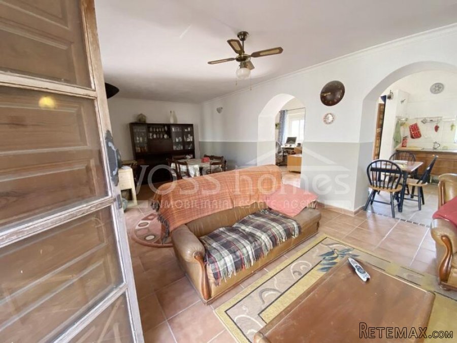 NEW & EXCLUSIVE TO VOSS HOMES - A large 174m2, deceptivey.. - 20