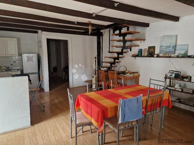 Poreč centar dvoetažni stan - 2