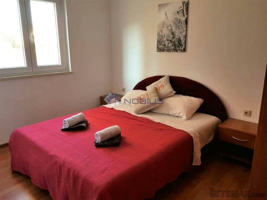 Pag (Novalja), 3-sob apartman, 47m2 + 10m2 terasa + 74m2 vrt - 6