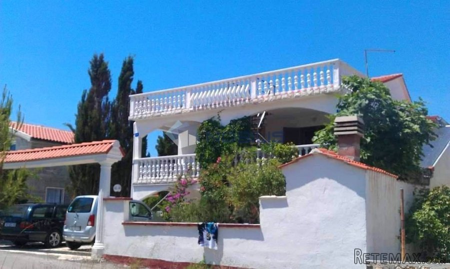 Vir (Vir - Žitna uvala), kuća sa 4 apartmana, 202 m2 - 2