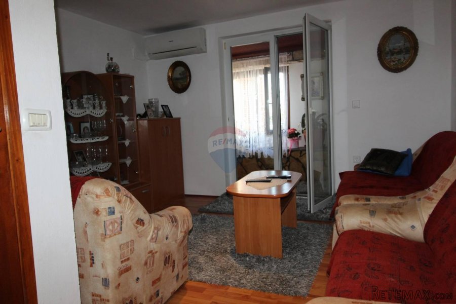 Istra, Umag - Prekrasna kuća prvi red do mora - 9