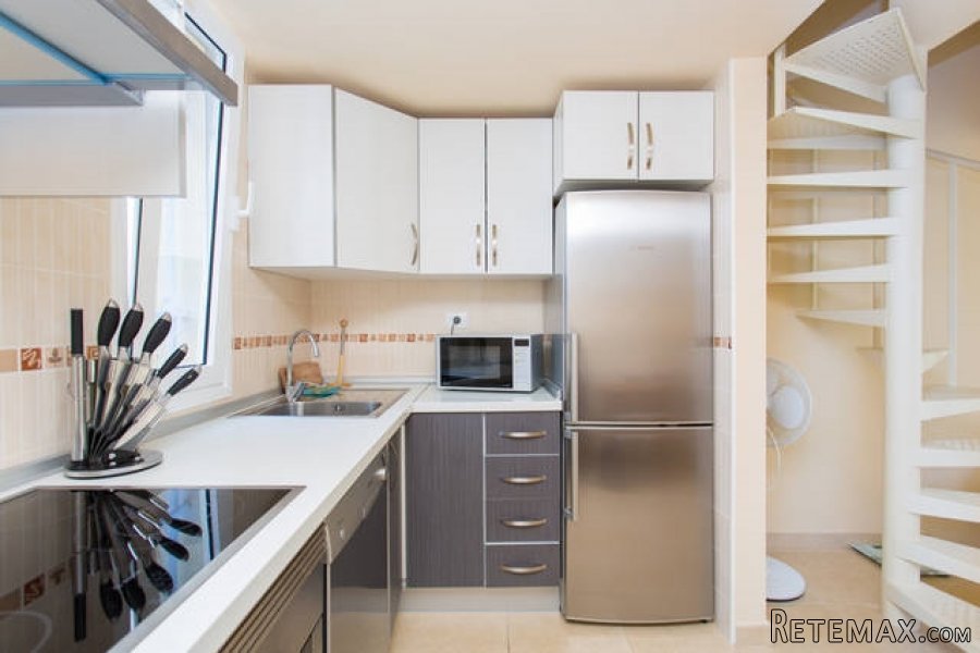 Consta de un luminoso salón, cocina, dormitorio, baño, b.. - 3