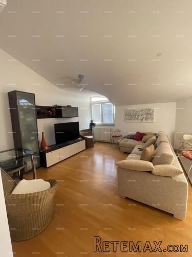 Pula, Veruda – Lungomare, Stan, 73 m²s garažom, 300 m od mo..