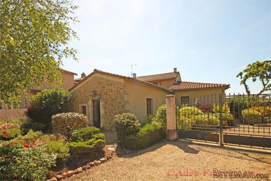 Les Forges (79) - Beautifully renovated stone house, architect..