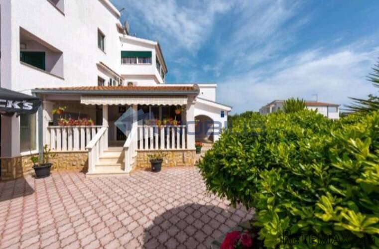 Vinišče, Trogir, kuća 470 m2 sa 6 apartmana - 5