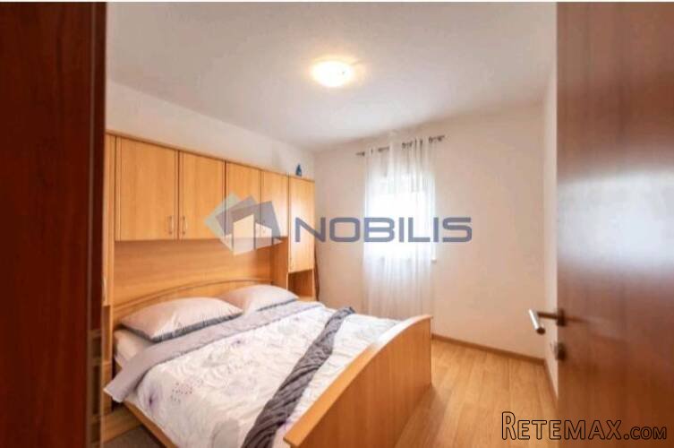 Vinišče, Trogir, kuća 470 m2 sa 6 apartmana - 9
