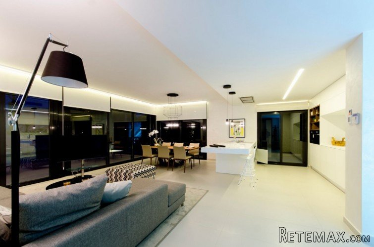 DetachedVilla Property Type: &nbsp;4 Bedrooms.. - 3