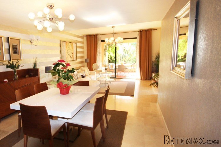 Stunning el Campanario garden apartment newly re decorated.. - 3