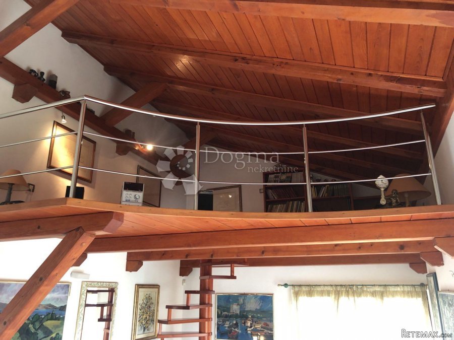 Samostojeća kuća modernog projekta s predivnim pogledom - 3