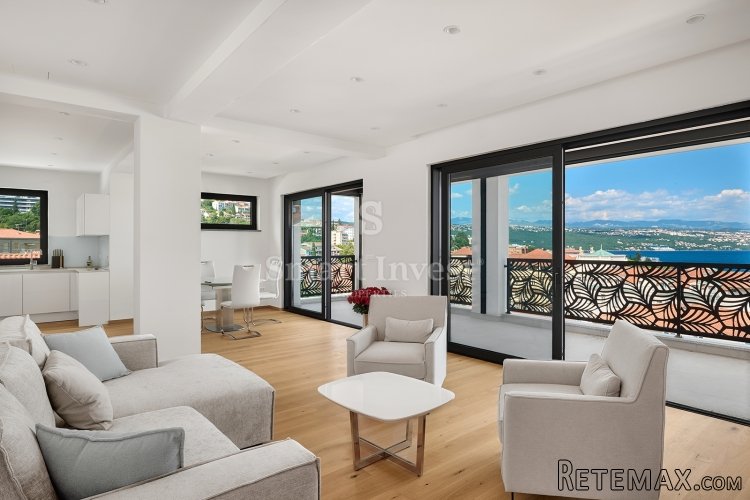 OPATIJA - CENTAR, stan od 126,77 blizu mora