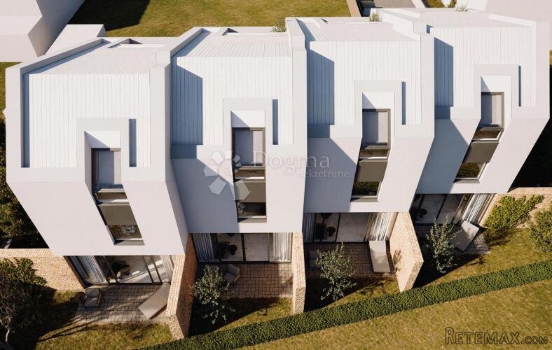 VELIKA GORICA, MODERNA KUĆA U NIZU, NKP 129,50 m2