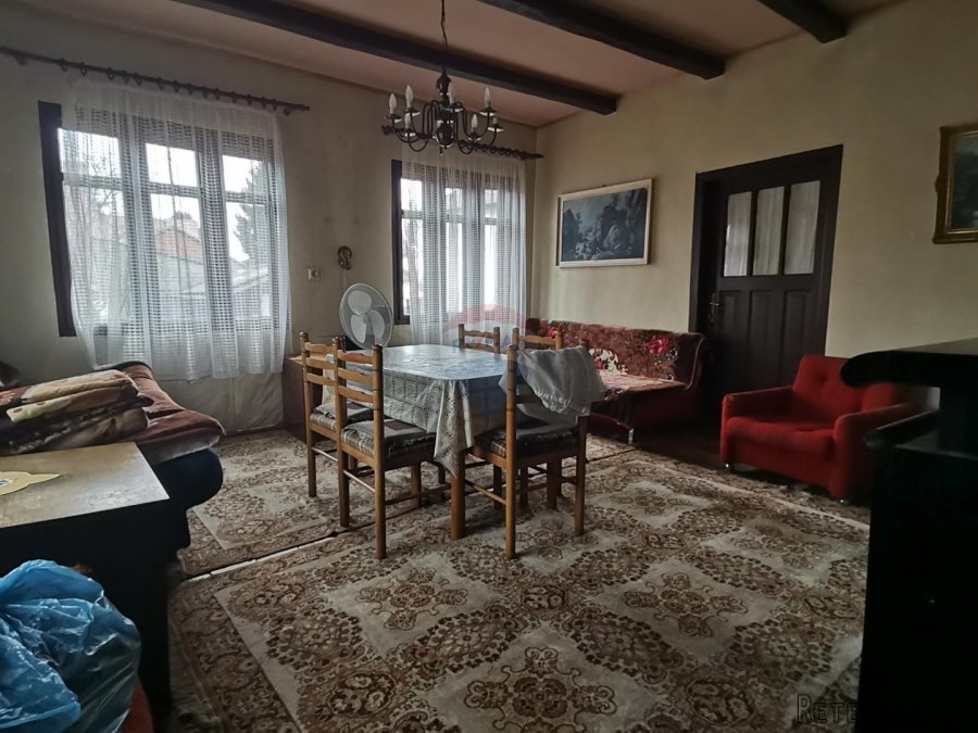 Rugvica, okolica, autohtona obiteljska kuća, gospodarski obj - 7