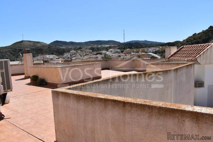 NEW & EXCLUSIVE TO VOSS HOMES - A modern, immaculately.. - 10