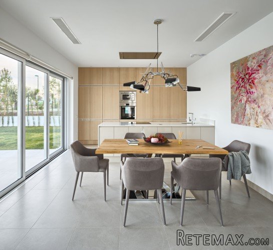 Beautiful new build villa on Las Colinas Golf Resort. This.. - 2