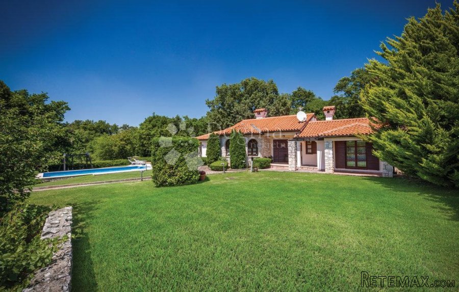 Kamena kuća na šarmantnom imanju - 4