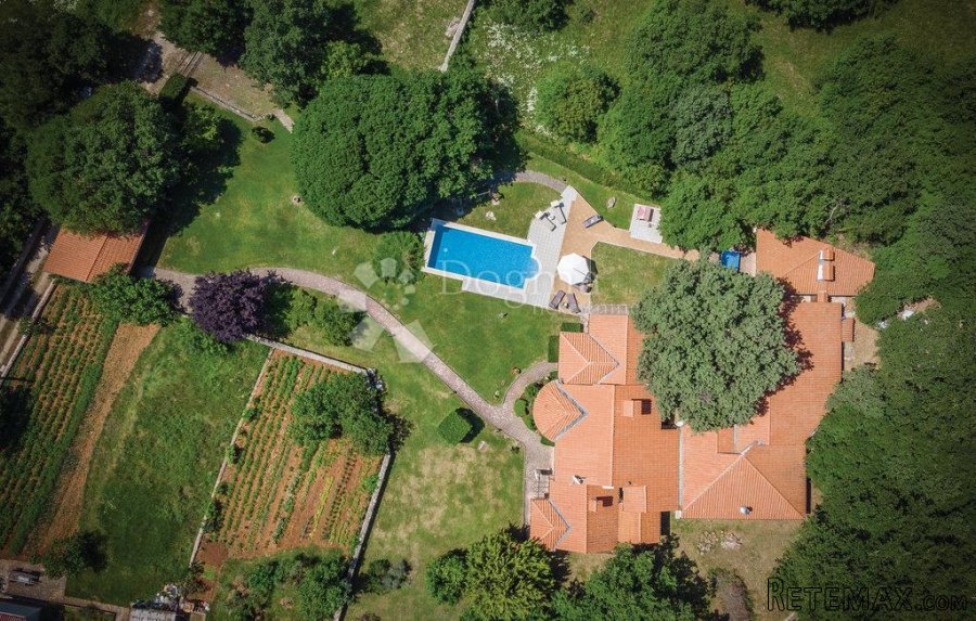 Kamena kuća na šarmantnom imanju - 5