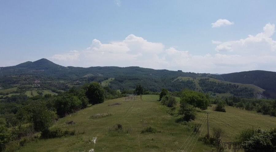 Plac na Divcibarama-selo Rosici